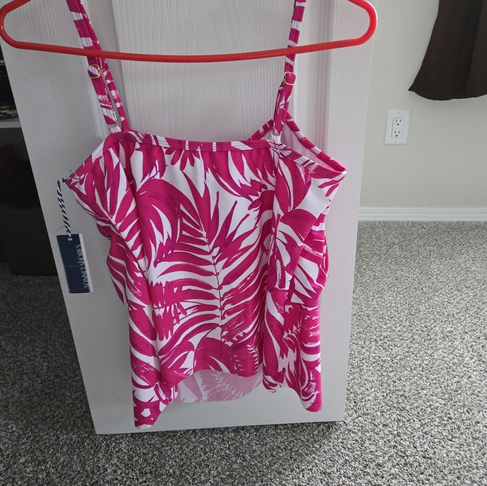 Lilly Pulitzer Pink and White Tropical Dress Sz 6 NWT